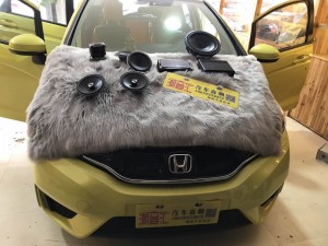 漳州市潮音匯汽車音響升級中心讓本田飛度有個好嗓子聽DJ的絕佳選擇山水隔音降噪意大利赫茲音響系統(tǒng)