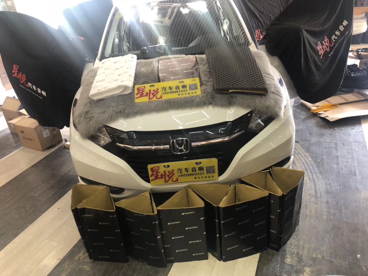 全車(chē)隔音需要多少錢(qián)?什么隔音材料好?汕頭星悅汽車(chē)音響隔音改裝本田繽智汽車(chē)全車(chē)山水隔音降噪，噪音不再！