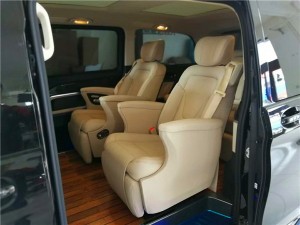 奔馳商務(wù)車內(nèi)飾改裝－－V260