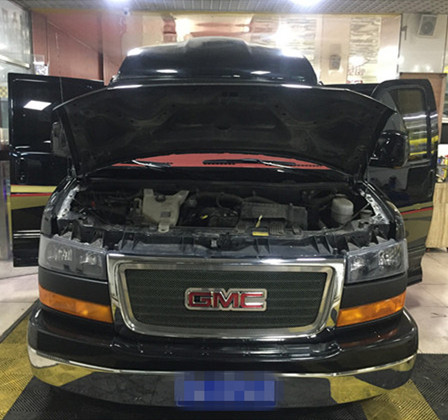 GMC商務(wù)車(chē)內(nèi)飾改裝