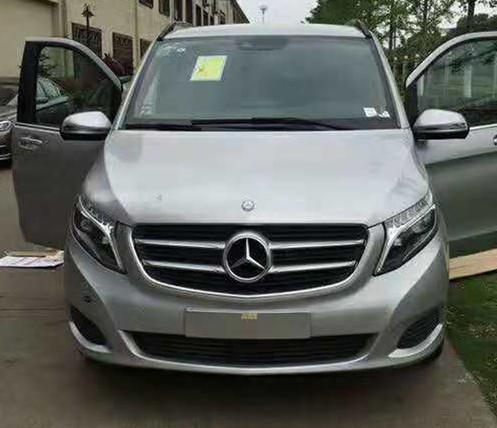 奔馳V250內(nèi)飾頂燈版商務(wù)車內(nèi)飾改裝