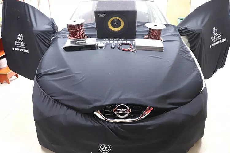 西寧汽車音響改裝，與車通行，有樂為伴 有音樂不孤單！日產(chǎn)騏達汽車音響升級德國德高ST650.2兩分頻喇叭