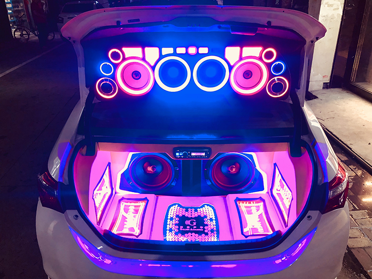 汽車(chē)音響改裝知識(shí)—烏魯木齊慧聲汽車(chē)音響改裝行業(yè)領(lǐng)導(dǎo)者分享