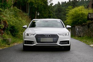 音樂，它會伴你一輩子！烏魯木齊奧迪A4升級改裝好萊塢作業(yè)！