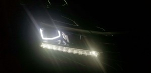 帕萨特升级LED透镜加装日行灯新乡探路者改灯专业汽车灯光升级
