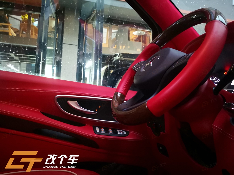 奔馳威霆高頂商務(wù)車內(nèi)飾升級豪華改裝-西安改個車
