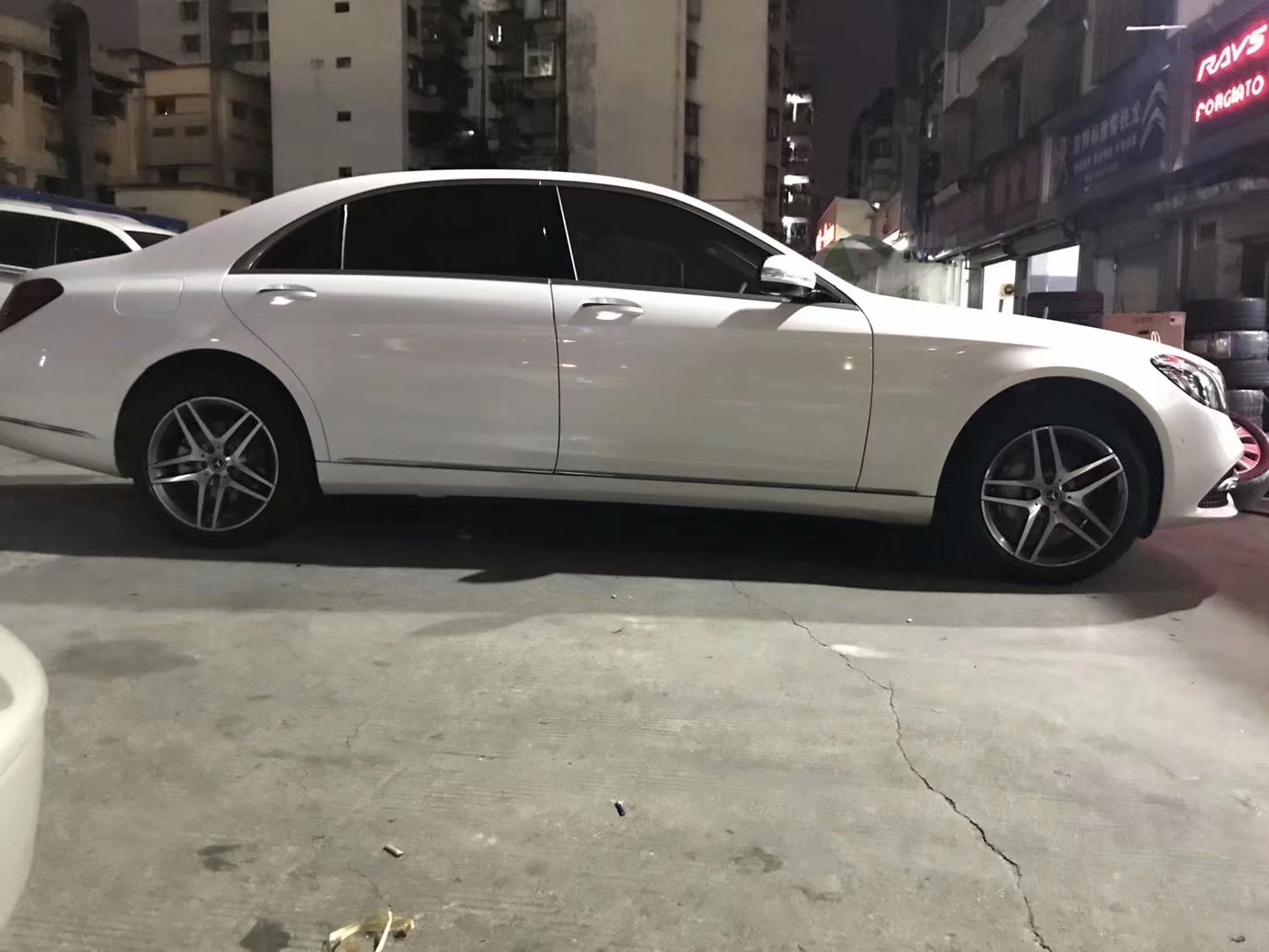 奔馳S 換 原裝S550 19寸 完工！