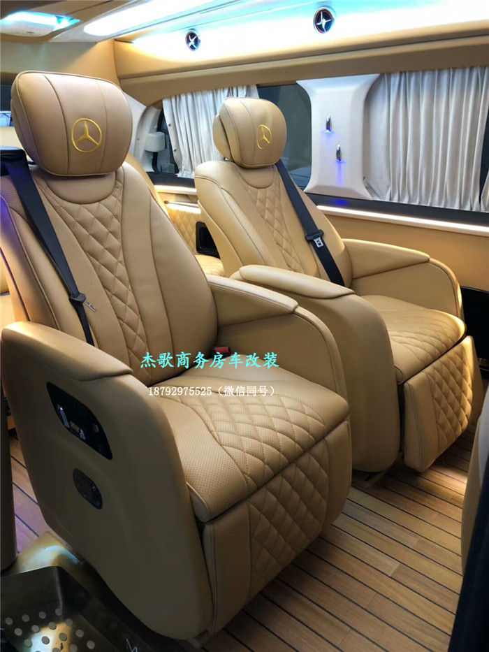西安奔馳房車真皮內(nèi)飾改裝升級(jí)！