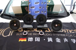 重慶汽車音響改裝哪家專業(yè)？重慶久聲起亞K3升級改裝黃金聲學(xué)作業(yè)