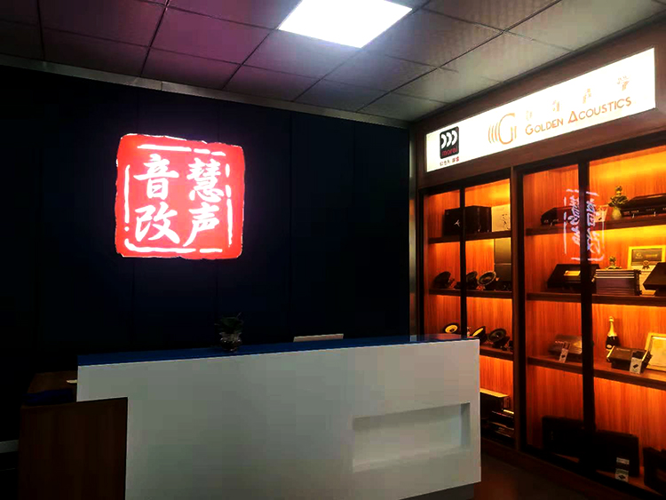 广州汽车音响店带你感受奔驰专车专用喇叭的魅力