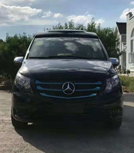 奔馳威霆商務(wù)車內(nèi)飾改裝