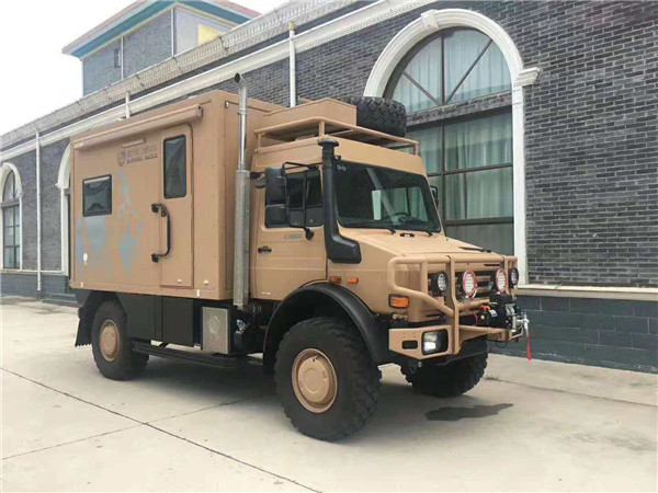 烏尼莫克房車欣賞