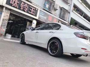 寶馬，換RAYS TE37 TTA 18寸 完工