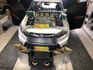 汕頭汽車(chē)隔音降噪改裝專(zhuān)業(yè)店—汕頭市星悅汽車(chē)音響改裝豐田漢蘭達(dá)全車(chē)意大利STEG史泰格隔音降噪解決噪音問(wèn)題
