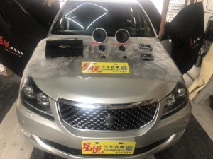 汕頭星悅汽車(chē)音響豐田皇冠改裝升級(jí)意大利赫茲三分頻汽車(chē)?yán)取扒萌诵摹贝蛟臁岸馍系募s會(huì)”