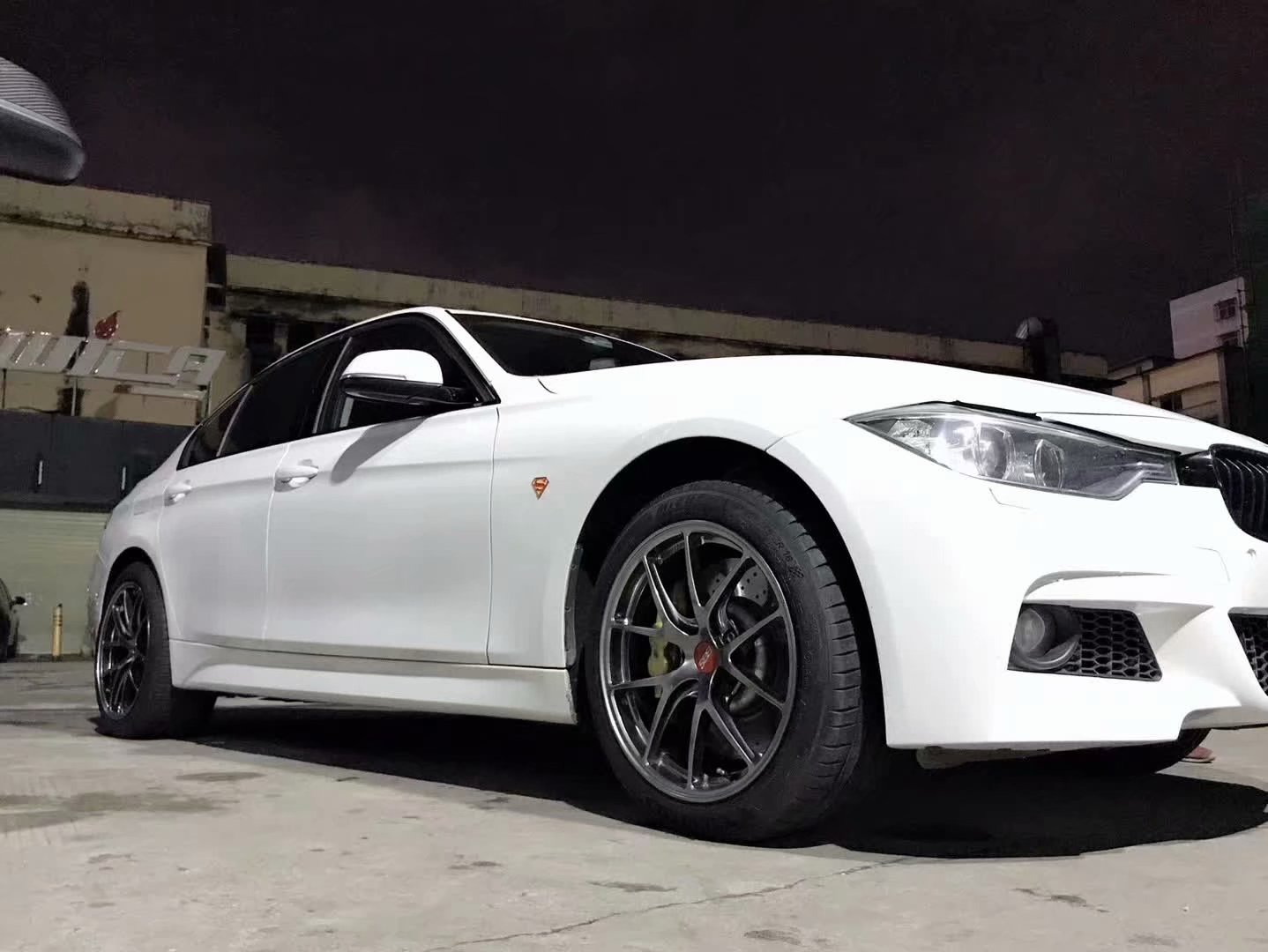 寶馬，換 日本 BBS RI-A 18寸 完工