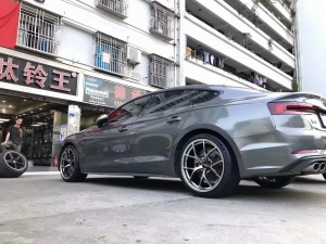 奧迪 換高端私人定制 19寸米其林PS4S 完工！