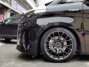提新車，埃爾法 換全新 RAYS G16 完工