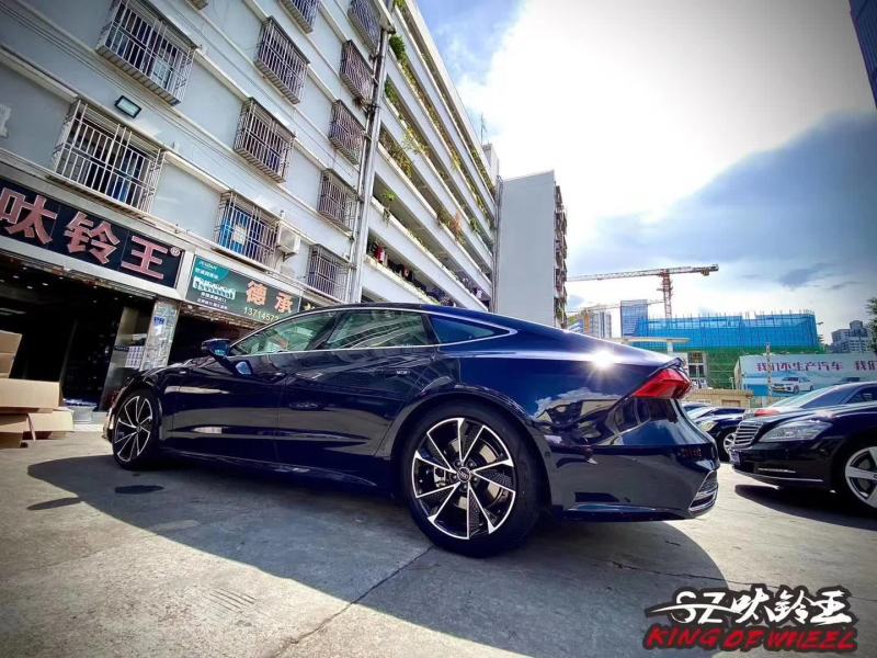 奧迪A7 換高端私人定制鍛造19寸完工