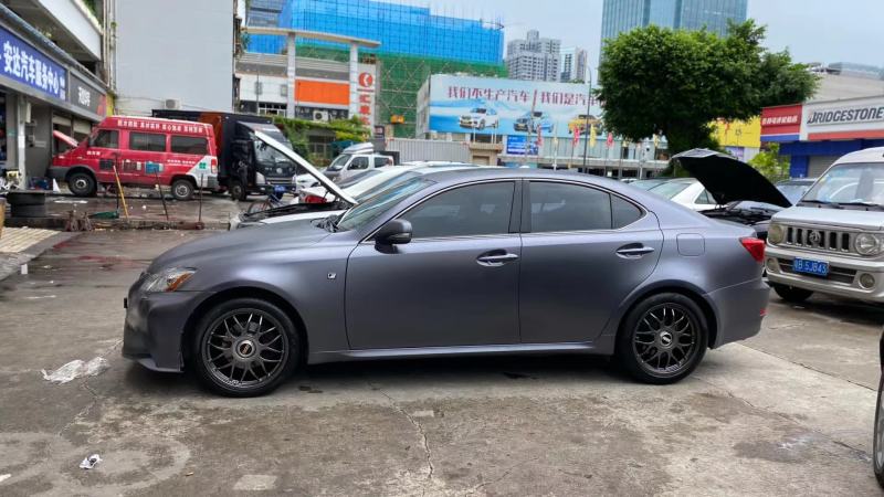 雷克薩斯is換BBS RG 18寸完工