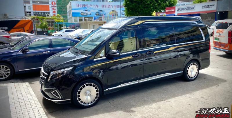 奔馳V260 升級(jí)高端私人定制鍛造19寸