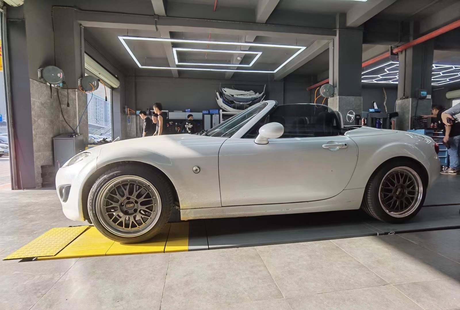 BBS LM 17寸 完美裝車(chē)，感謝老板回圖！