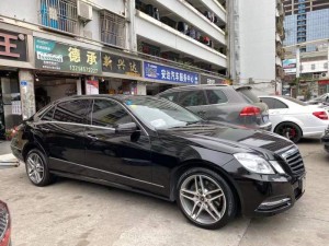 奔馳E，升級原廠18寸 完工！
