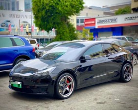特斯拉model 3換全新橫濱ADVAN GT