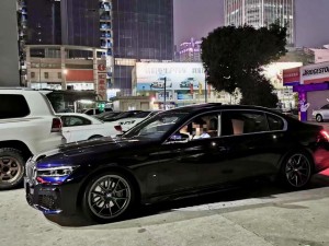 提新車 寶馬7系，換鏤空鍛造20寸完工