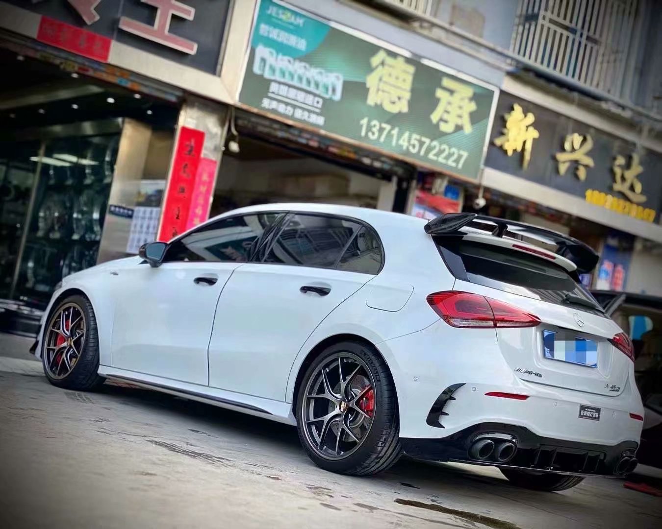 奔馳A45S 換日本BBS RID 19寸完工