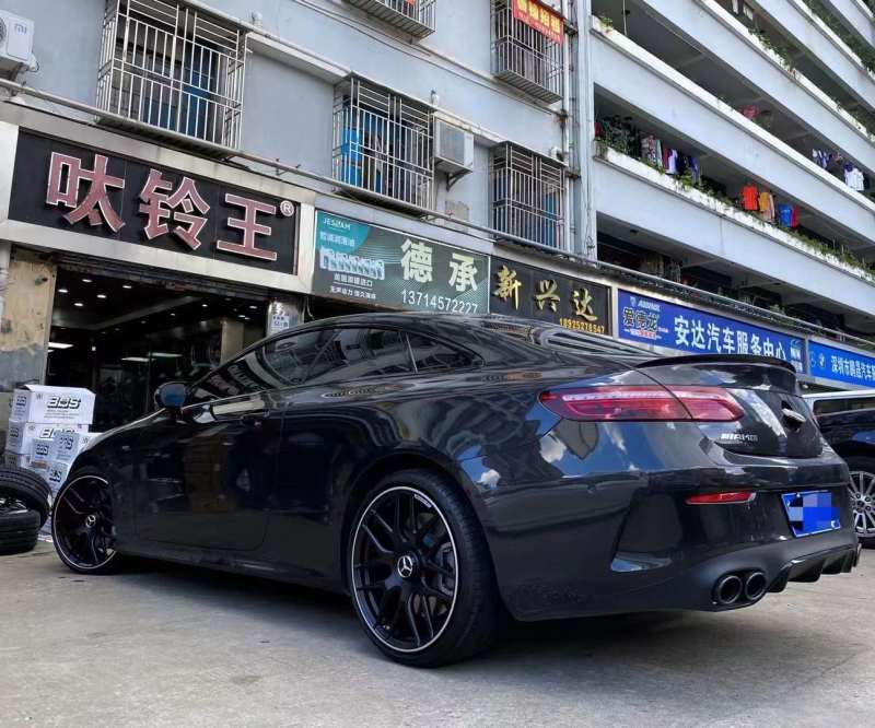 奔馳E53換TLFW鍛造定制  20寸 完工完美可以跟單  科吉動平衡?霍夫曼平衡塊 ????