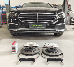 奔馳E300剎車改裝銳迪凡六活塞剎車套件