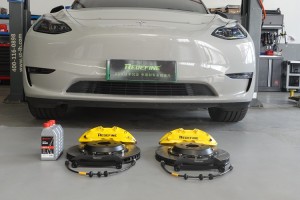特斯拉MODELY剎車改裝銳迪凡六活塞剎車套件