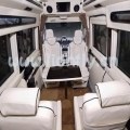 然之房車商務(wù)車內(nèi)飾改裝