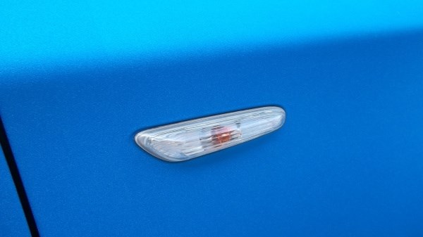 車身改色 寶馬120車身改色珍珠藍