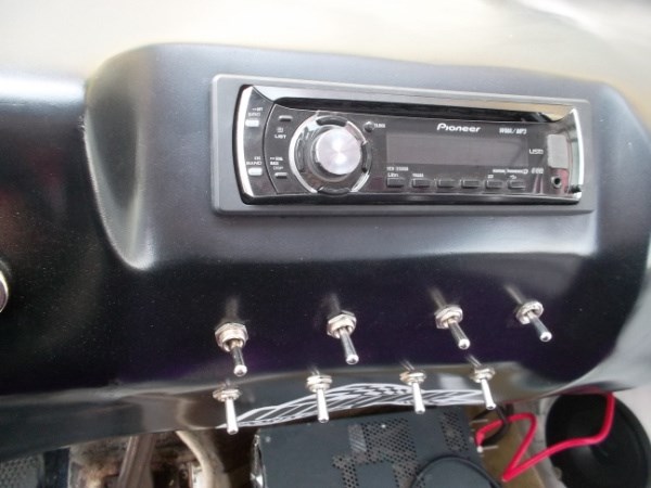 [美系案例] 福特?？怂筍T升級新款LED燈帶天使眼雙光透鏡大燈總成