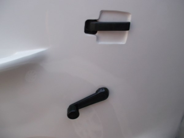 [美系案例] 福特福克斯ST升級新款LED燈帶天使眼雙光透鏡大燈總成