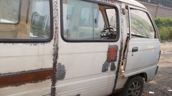 汽車(chē)音響改裝 重金打造黃金小面 面包車(chē)改裝音響
