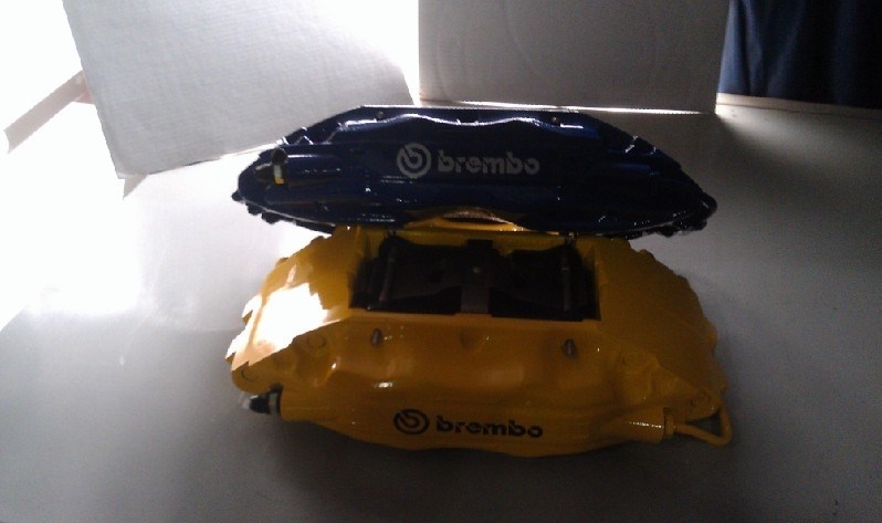 意大利brembo卡鉗（鮑魚） 四活塞 卡鉗一對(duì)