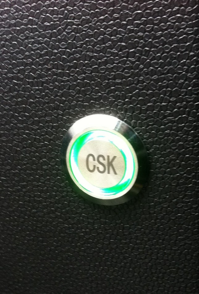 SHT%MTMRZPBAD1XZ~QCC{QM