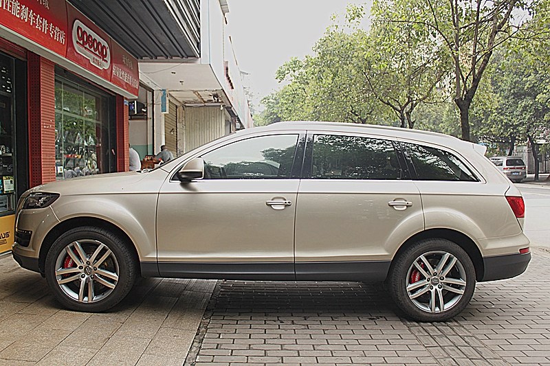 奧迪Q7升級UPSOAR前后剎車套裝鑒賞！