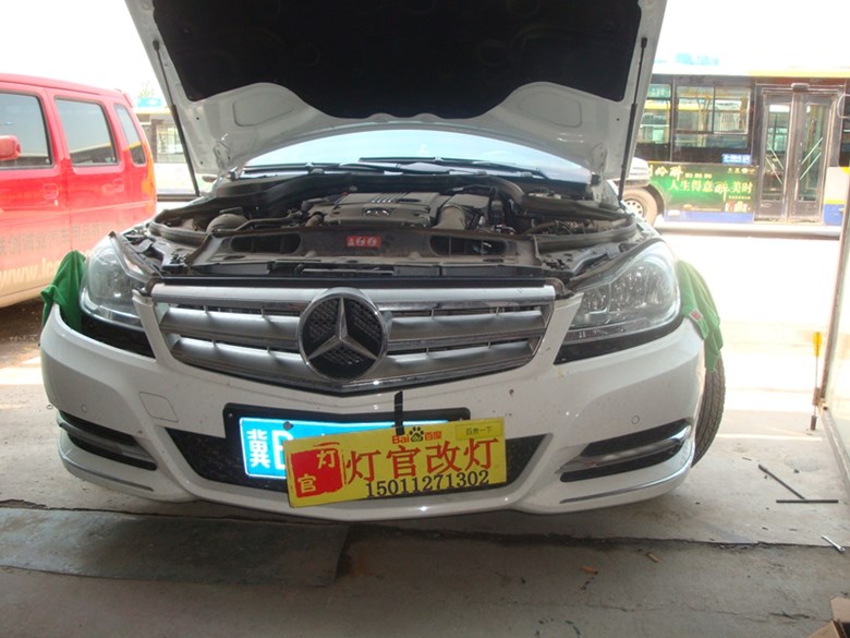 c260改裝雙透鏡氙氣燈