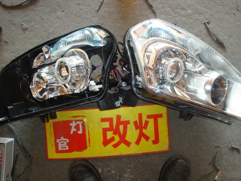 白逍客改裝雙透鏡氙氣燈