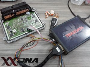 湖南奔馳改裝刷ECU，長(zhǎng)沙婁底奔馳R300商務(wù)車(chē)專(zhuān)業(yè)改裝