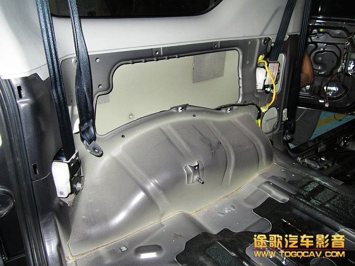 鈴木吉姆尼汽車音響改裝全車寧靜隔音+法國勁浪套裝喇叭