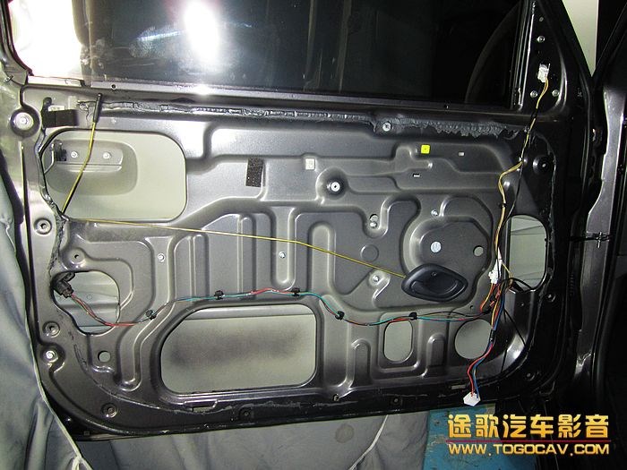 鈴木吉姆尼汽車音響改裝全車寧靜隔音+法國勁浪套裝喇叭