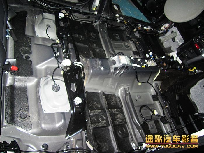 途歌汽車(chē)影音：行走在音樂(lè)中的【斯巴魯傲虎】