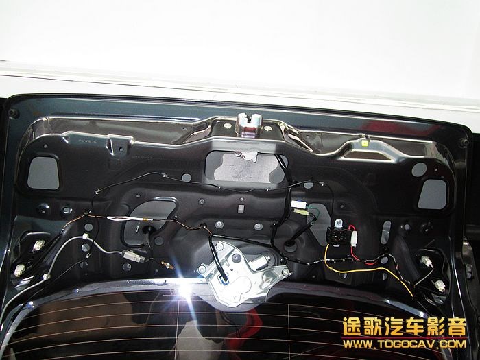 途歌汽車(chē)影音：行走在音樂(lè)中的【斯巴魯傲虎】