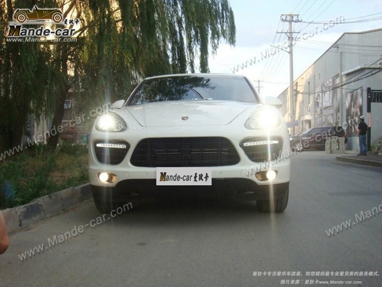 保時(shí)捷958卡宴改TURBO大嘴包圍套件保時(shí)捷958改TURBO排氣卡宴改TURBO大包圍卡宴改裝