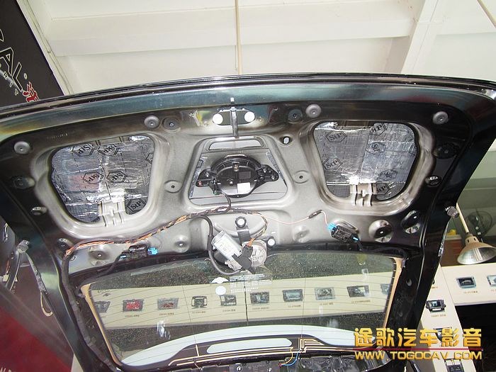 佛山音響改裝·途歌汽車(chē)影音：MINI全車(chē)俄羅斯STP隔音